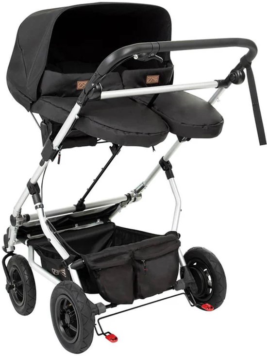mountain buggy twin carry cot plus met regenhoes 5