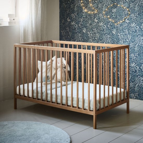 petite amelie ledikant 60x120 cm walnoot 3