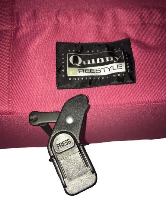 quinny freestyle inklapbare reiswieg roze 5